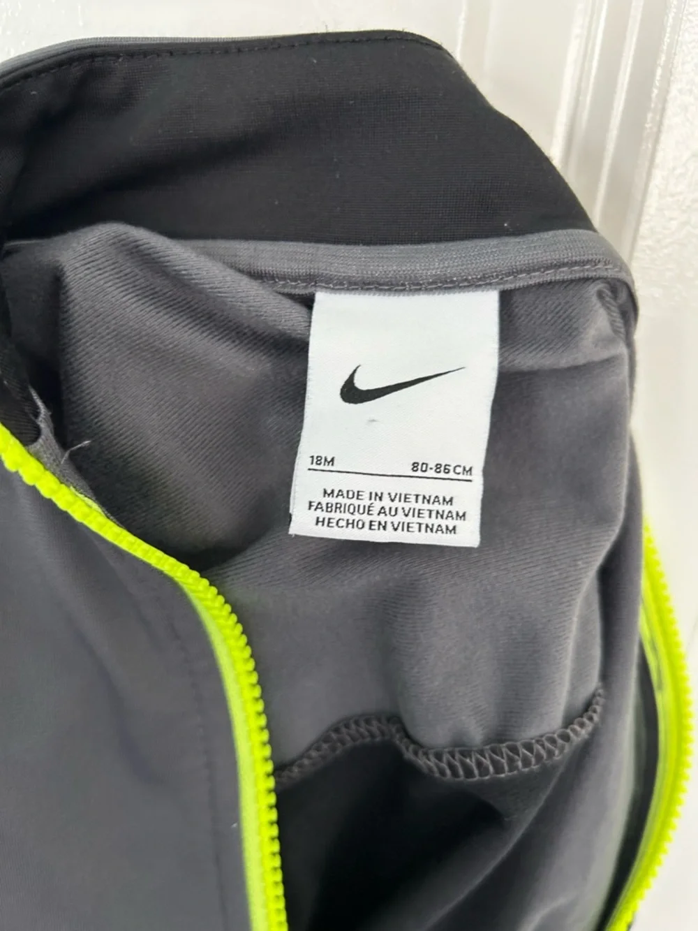 Nike boys track suit set 18 months jacket and pants grey black and neon - Picture 5 of 7